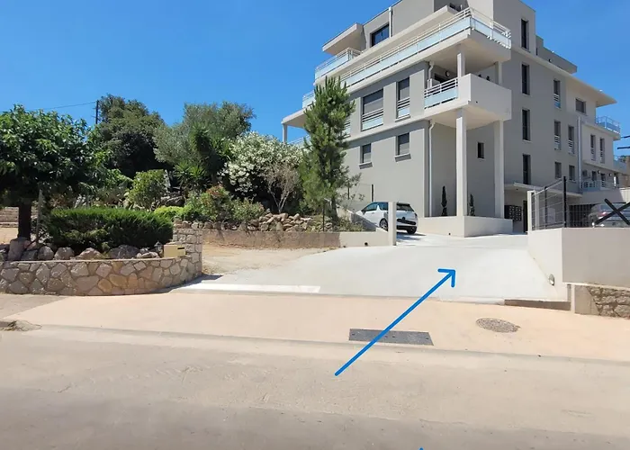 A Pinarello Corse Du Sud 4 Pers Vue Sainte-Lucie de Porto-Vecchio