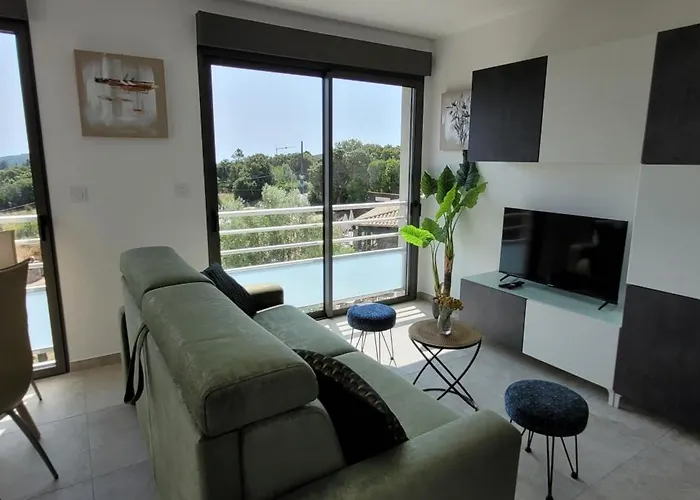 A Pinarello Corse Du Sud 4 Pers Vue Sainte-Lucie de Porto-Vecchio